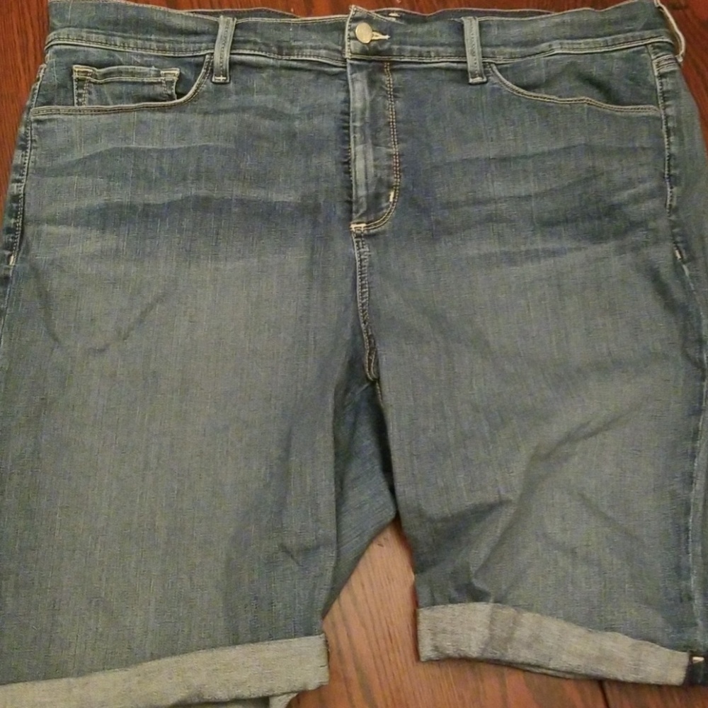NWOT Not Your Daughter's Jeans shorts 20W